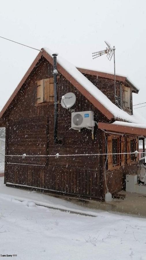 Cabana De Madera Especial Y Acogedora Cardenete Dış mekan fotoğraf