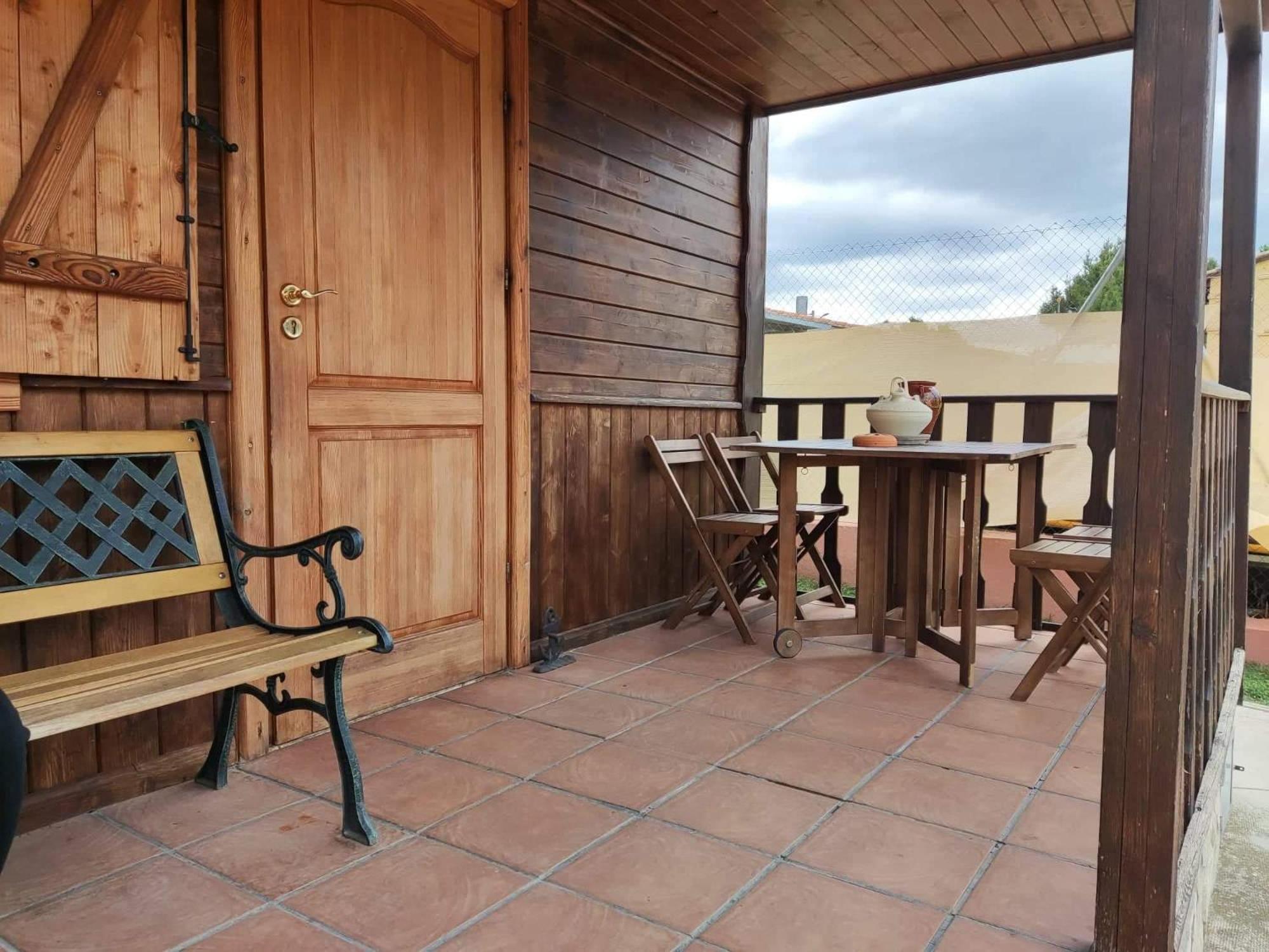 Cabana De Madera Especial Y Acogedora Cardenete Oda fotoğraf